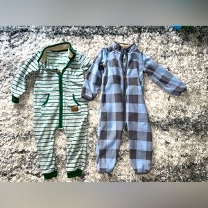 (2) 24 month Carters fleece outfits